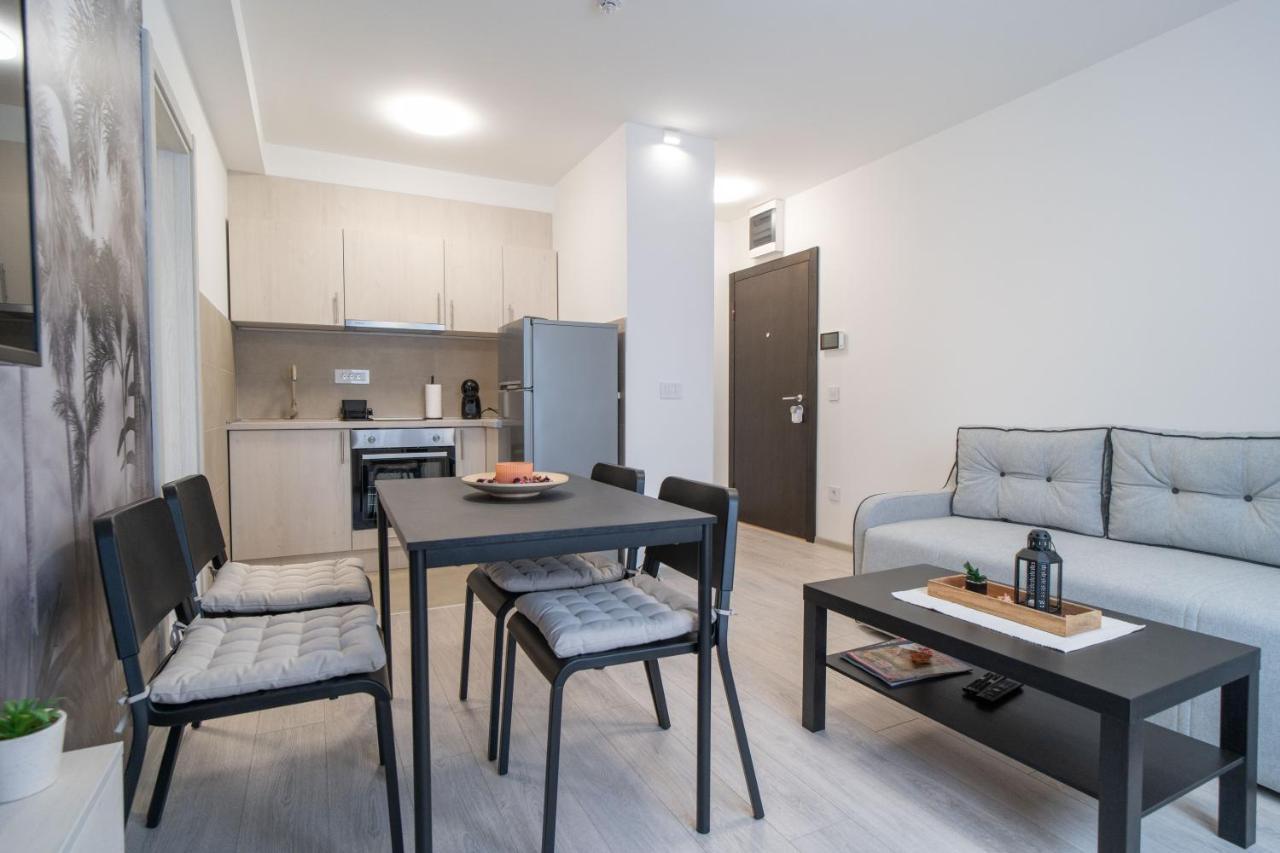 Pegasus Apartments Belgrado Exterior foto