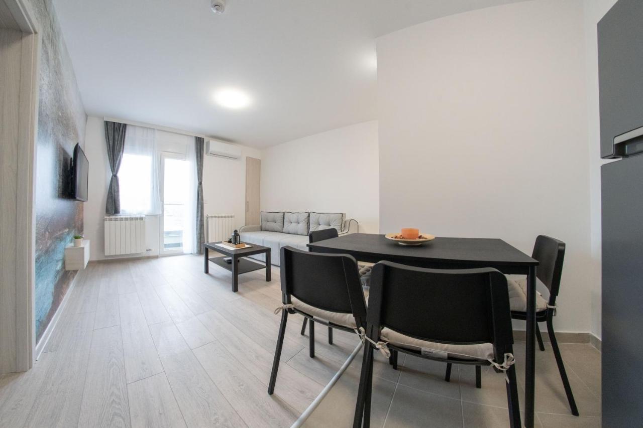 Pegasus Apartments Belgrado Exterior foto