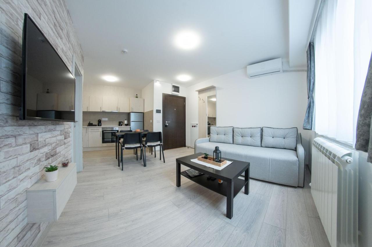 Pegasus Apartments Belgrado Exterior foto